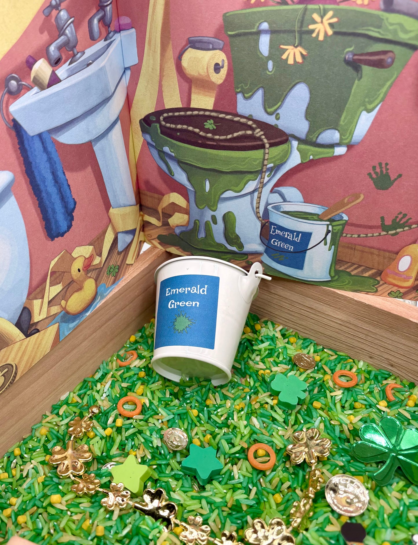 How to Catch A Leprechaun Storyplay Bin by Adam Wallace & Andy Elkerton