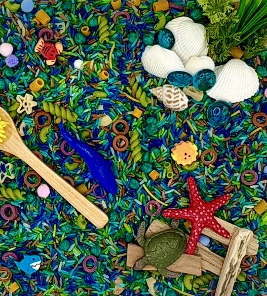 Ocean Lovers Sensory Bin