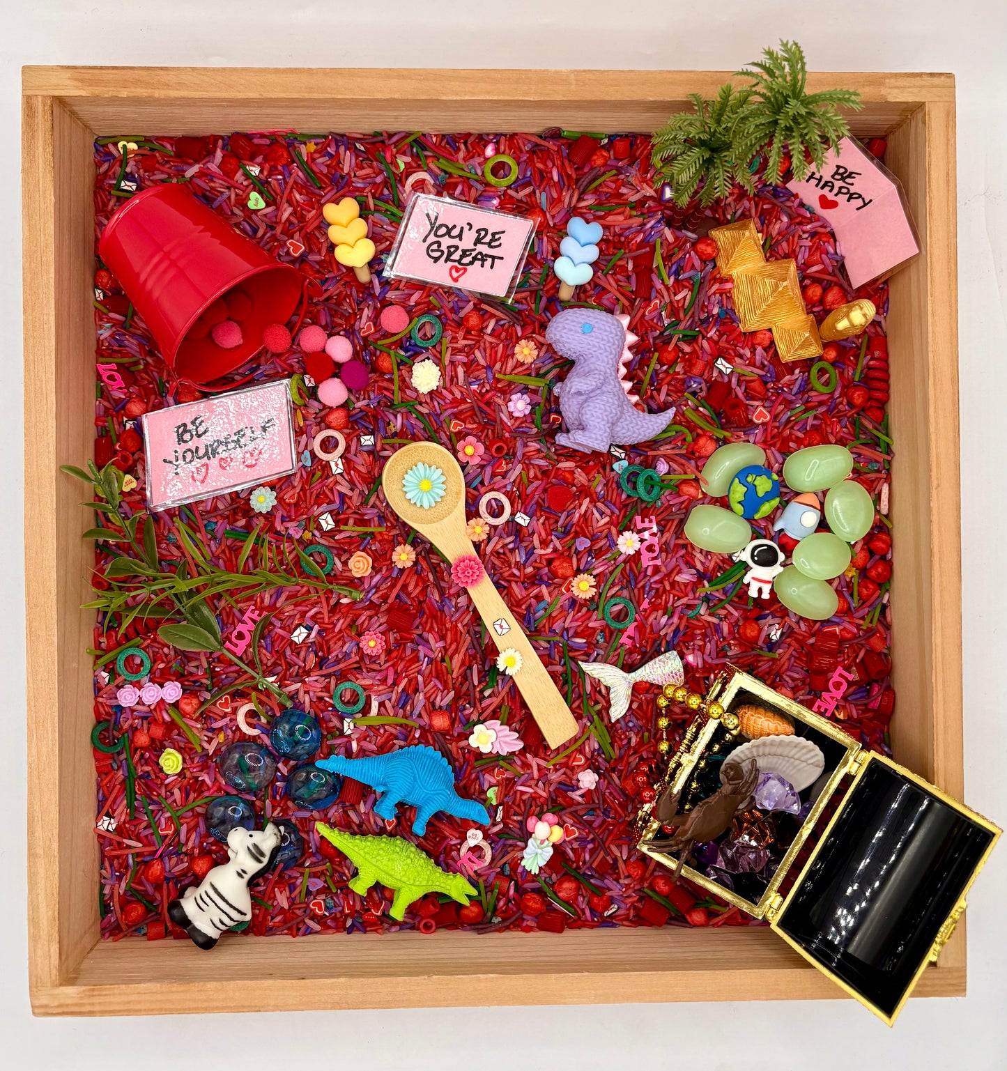 How to Catch a Loveosaurus StoryPlay Bin by Alice Walstead & Andy Elkerton